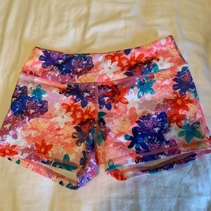 Born primitive shorts